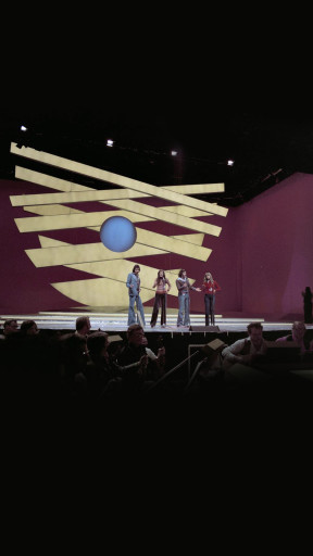 1976